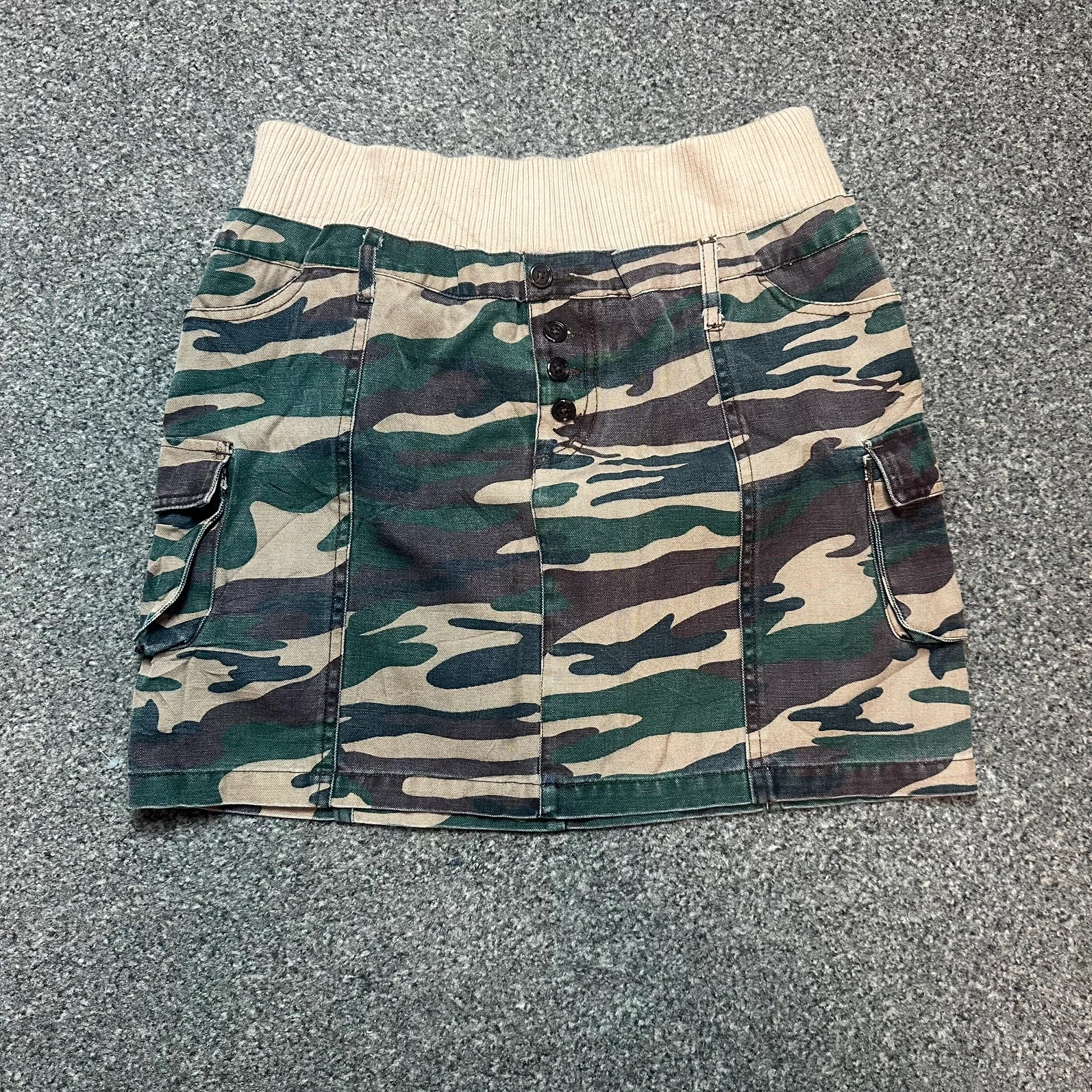 Camo cargo mini skirt ribbed waist Y2K utility button front