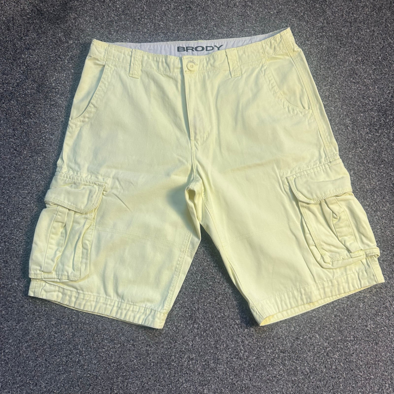 Brody Pale Yellow Cargo Shorts Men's | Multi Pocket Summer