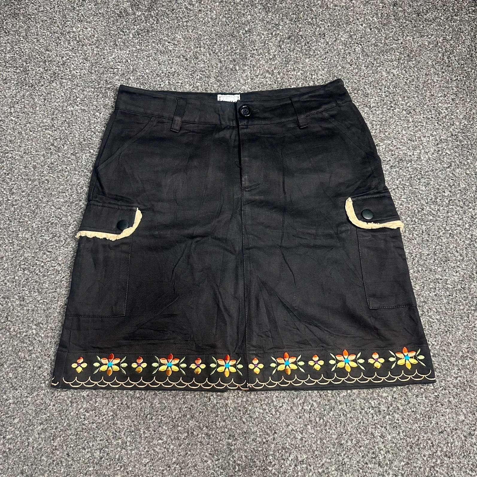 Black embroidered floral mini skirt cargo pocket boho Y2K
