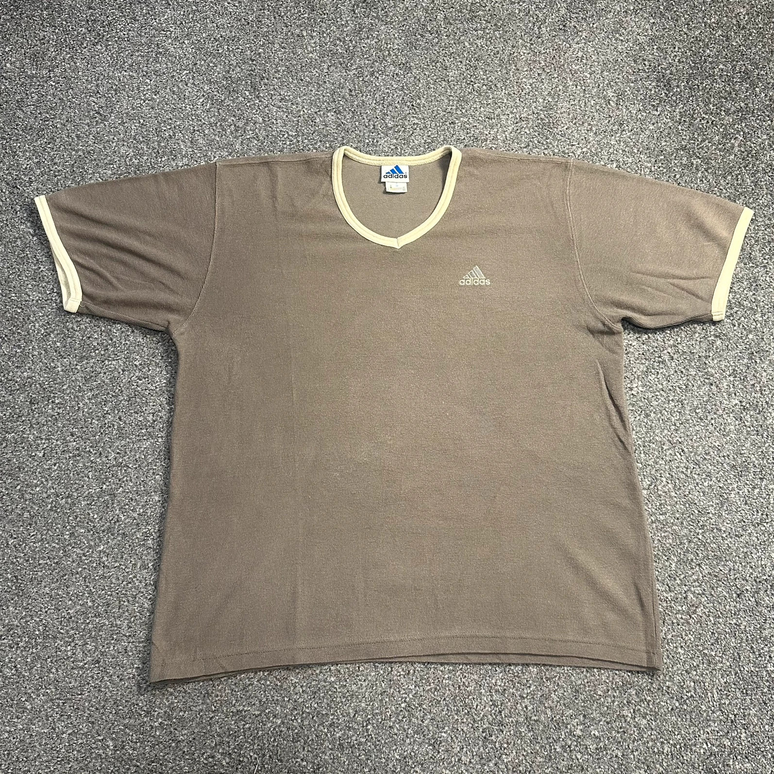 Vintage adidas V-Neck T-Shirt Brown Cream Trim Y2K Retro