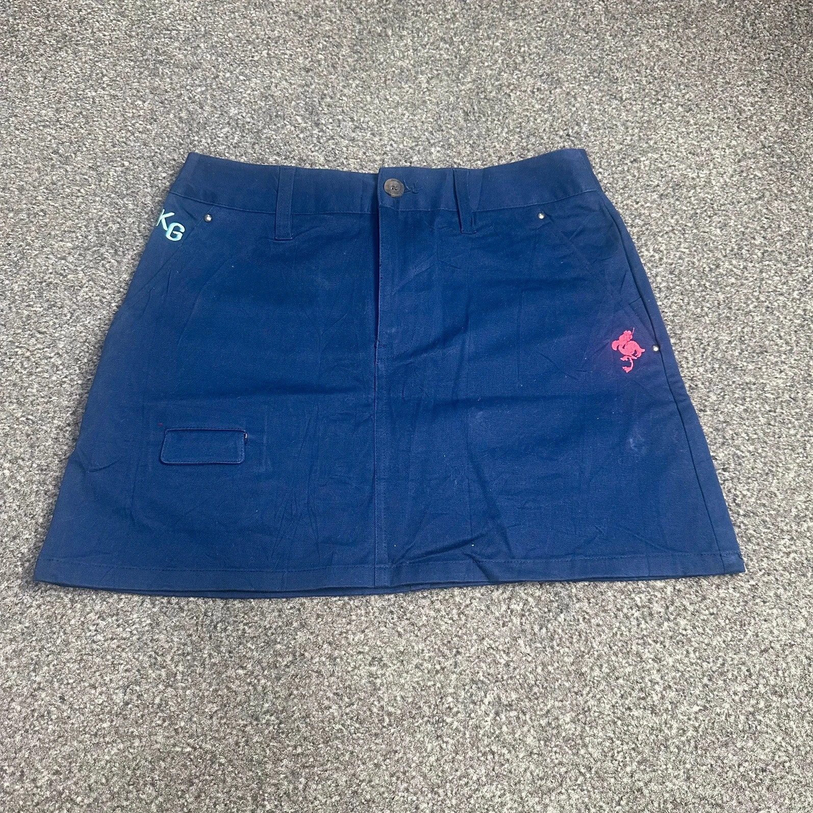 Navy mini skirt embroidered bear & KG detail Y2K aesthetic