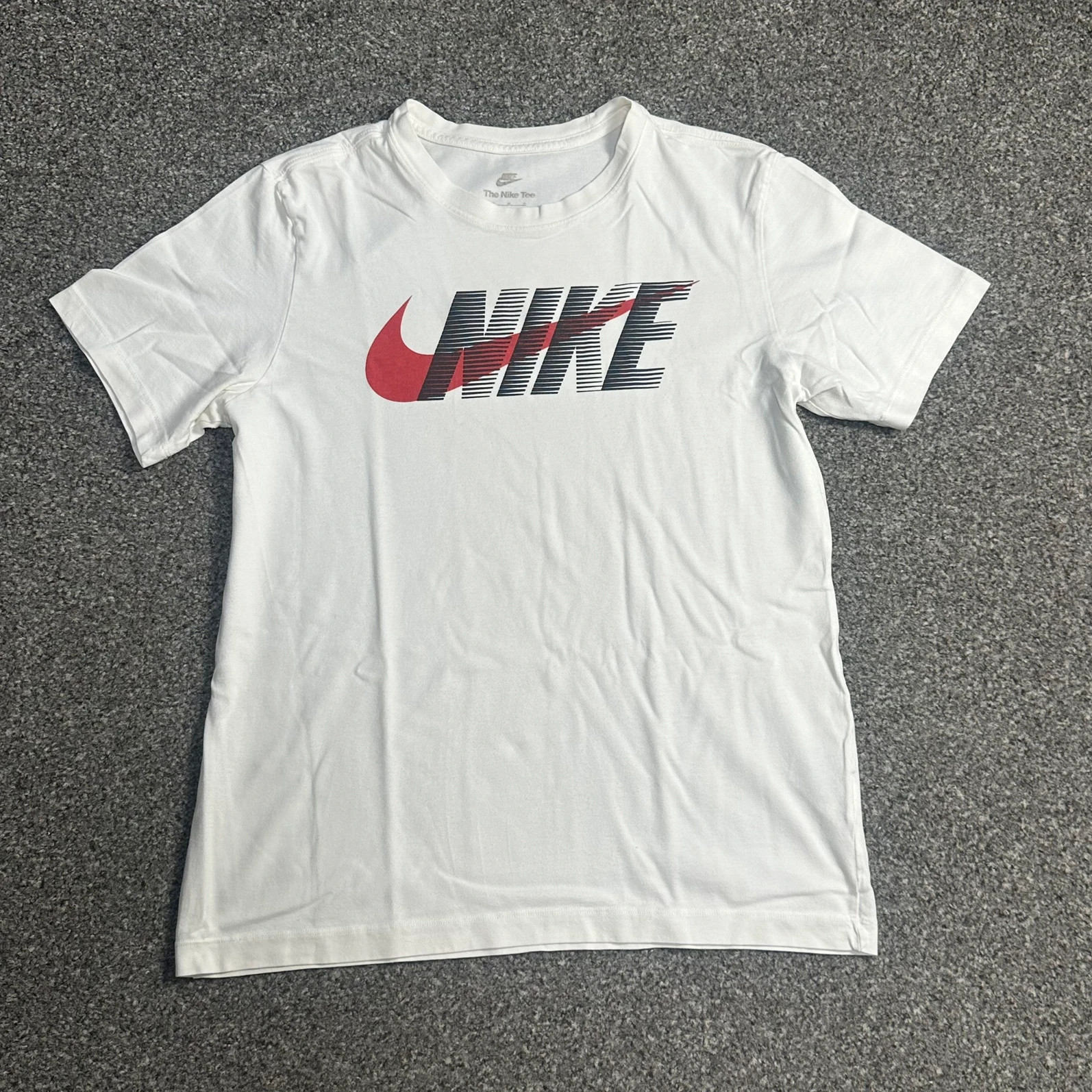 Nike Sportswear White Graphic Logo Swoosh T-Shirt