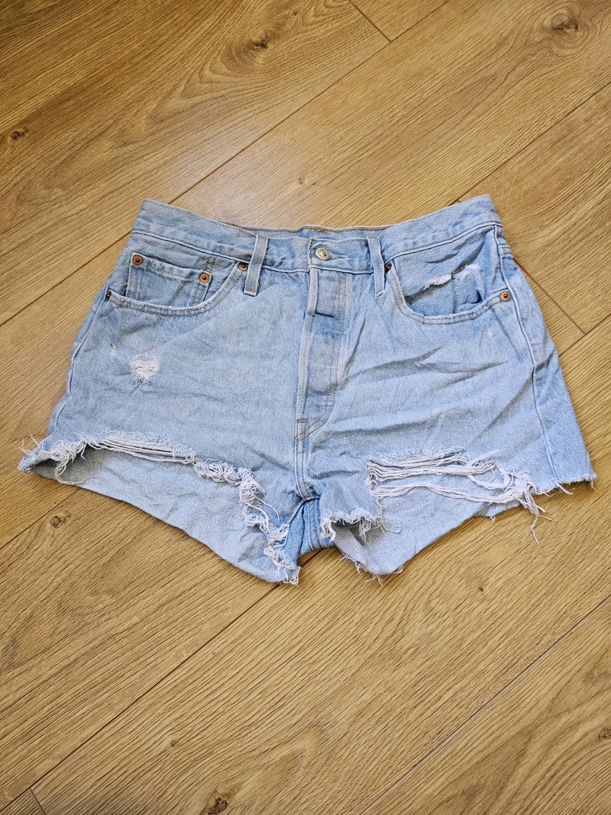 Levi's 501 Light Wash Denim Cut Off Shorts Distressed Ripped Button Fly W29