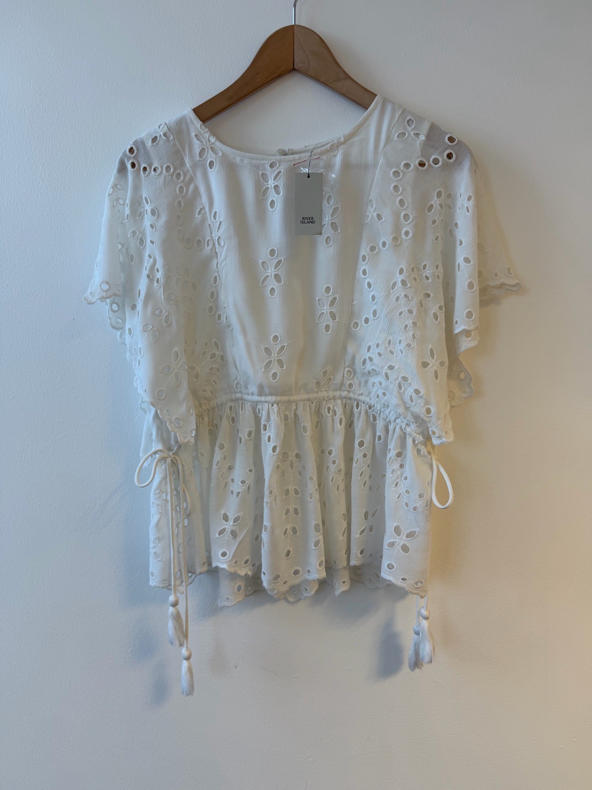 River Island Ivory Cream Broderie Anglaise Peplum Top UK 12 BNWT