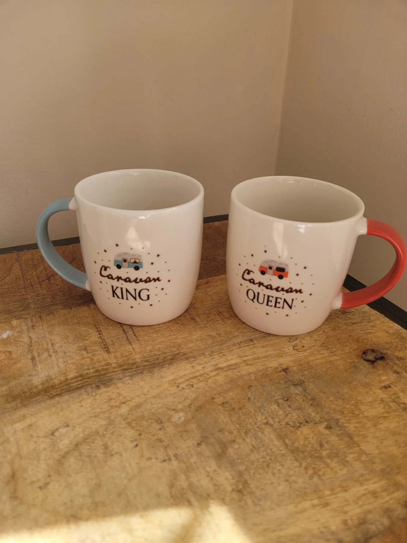 Caravan King And Caravan Queen Mug Set