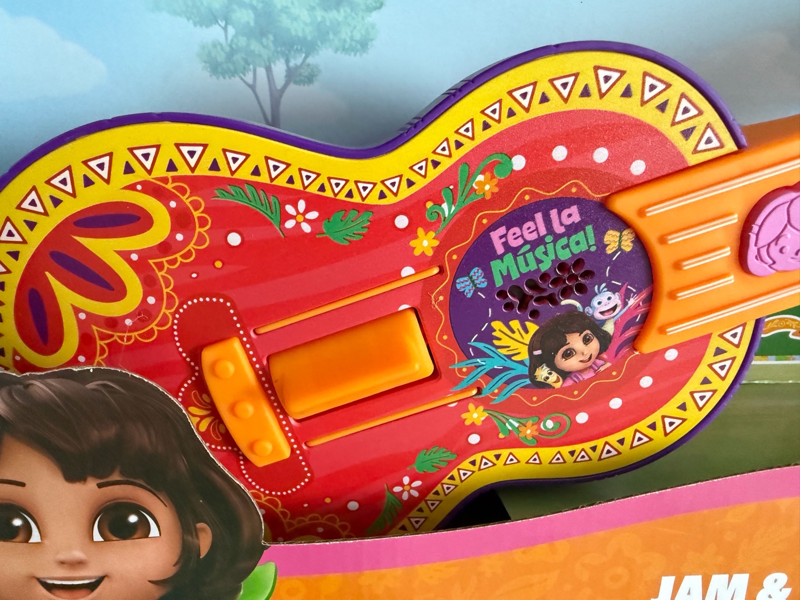 Dora guitar