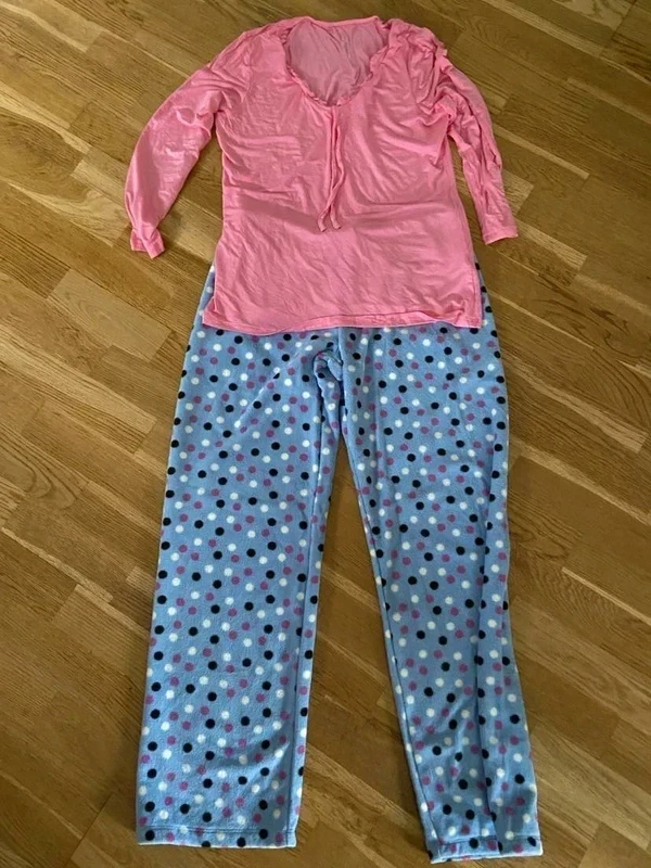 Women's Pyjama Set with Fleece Bottoms, Size 10