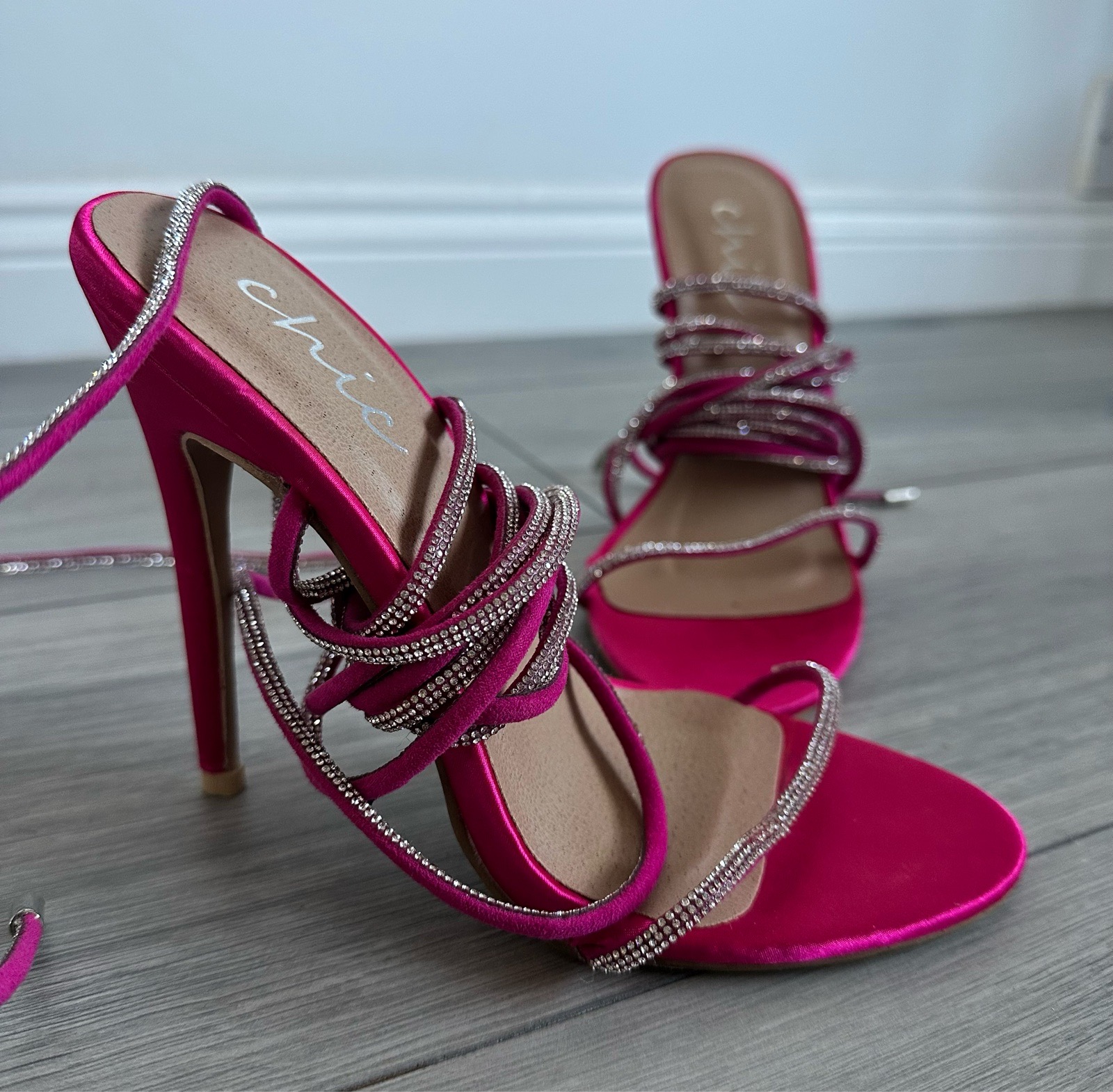 Stunning Carvela 105 Inspired Spiral Tie Uo Fuchsia Pink Crystal Embellished Stiletto Heels UK 3