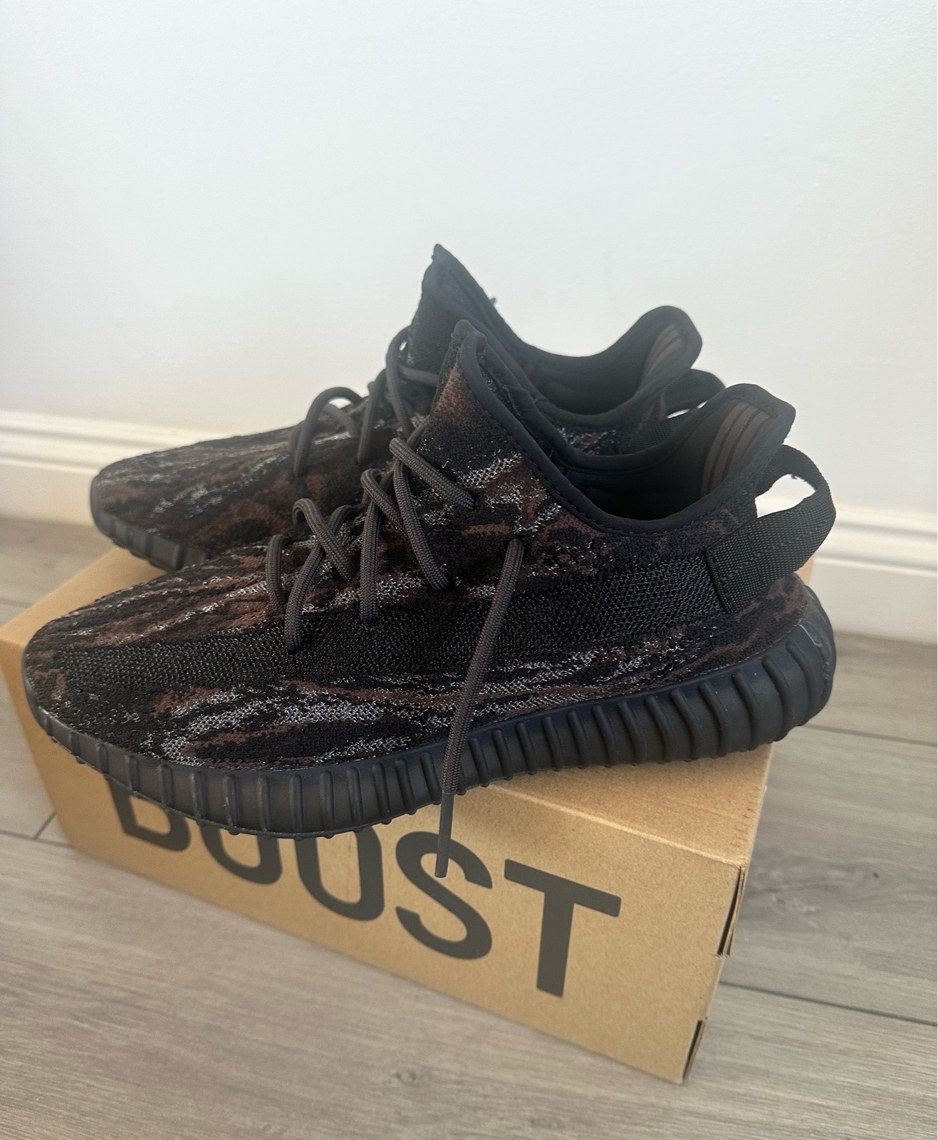 Authentic Men’s Adidas Yeezy 350 V2 MX Rock Men’s UK 8