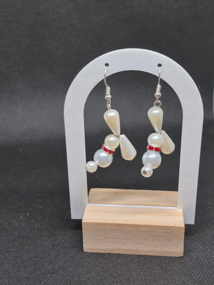Rabbit pearl earrings