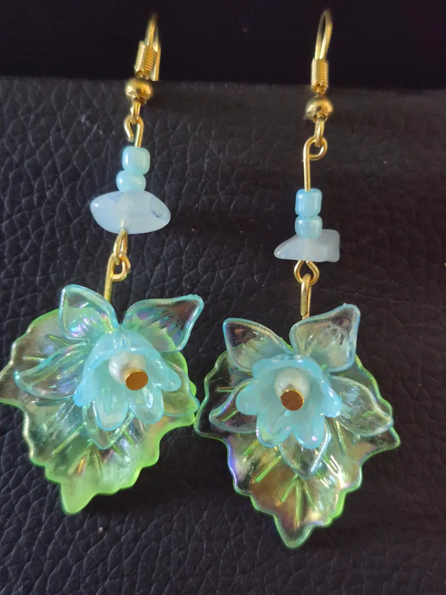 acrylic lilly in the valley earringsx