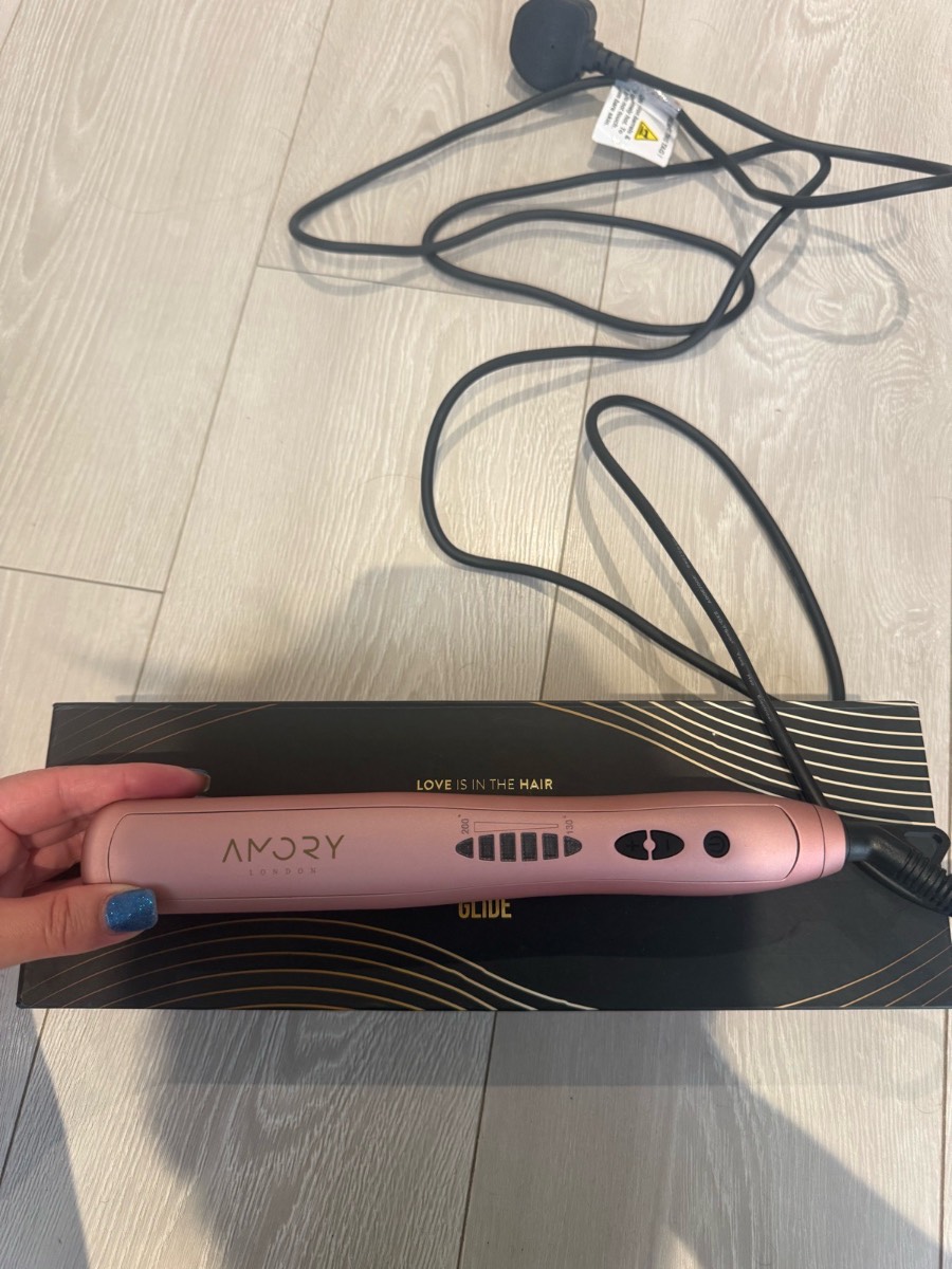 Rose Gold Excellent condition Gorgeous heated brush