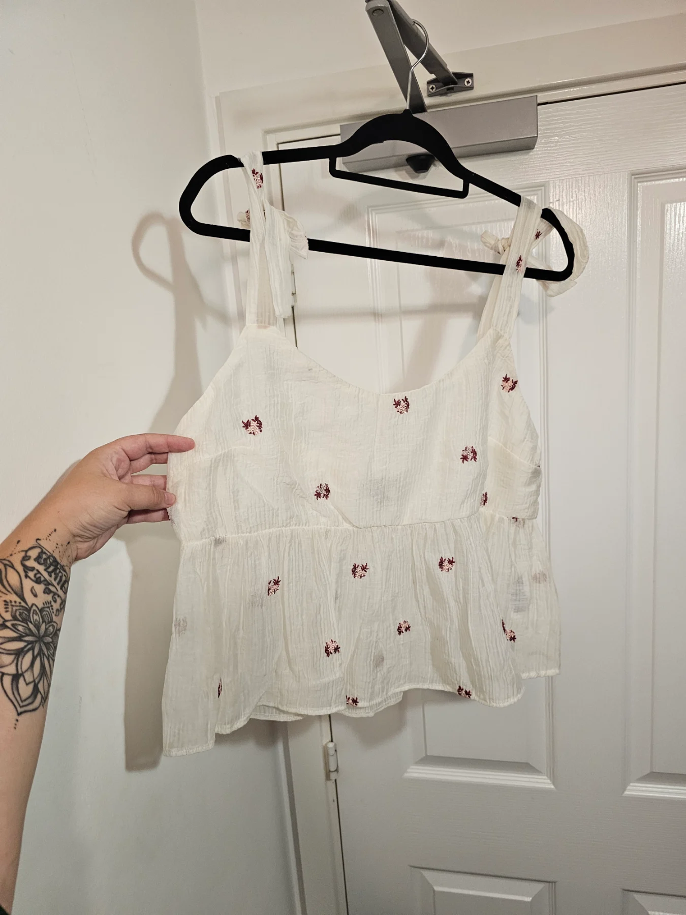 New Look White Embroidered Floral Tie Strap Babydoll Cami Top, Size 14