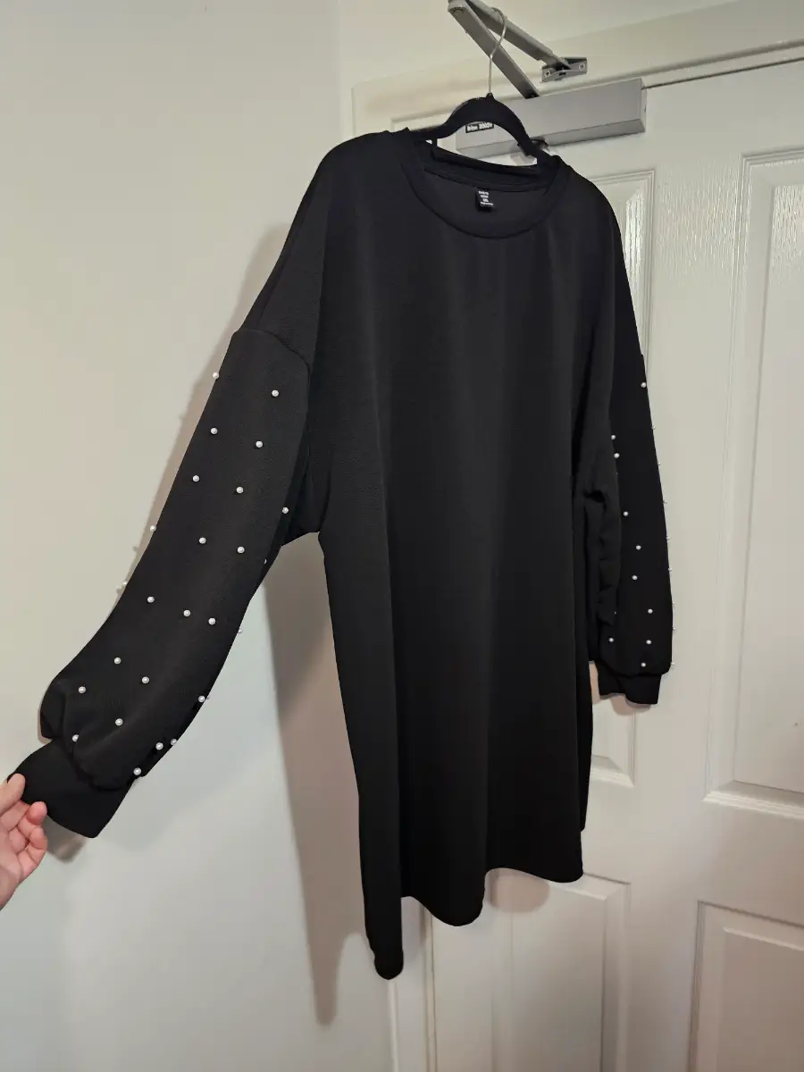 SHEIN Curve Cozy Pearl Embellished Drop-Shoulder Tunic Dress, Size 3XL