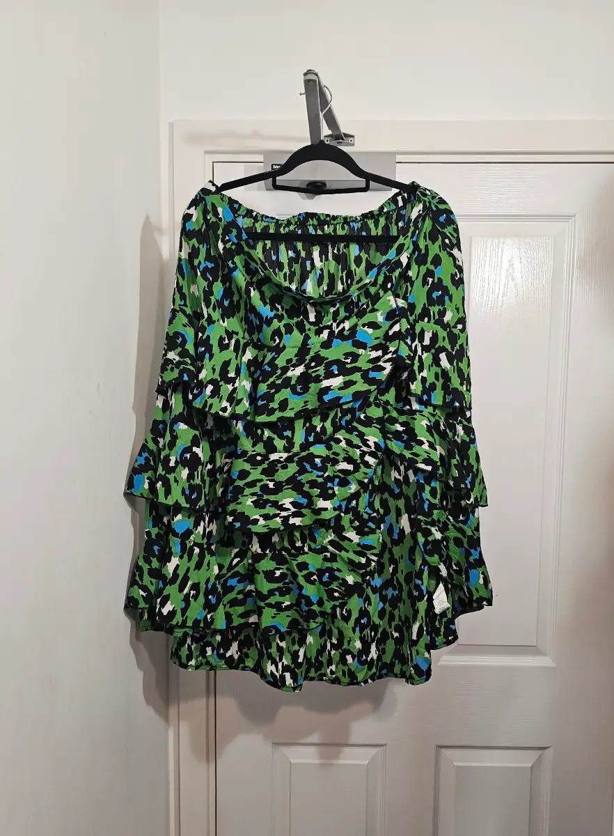 Boohoo Green Leopard Print Ruffle Maxi Skirt, Size 20