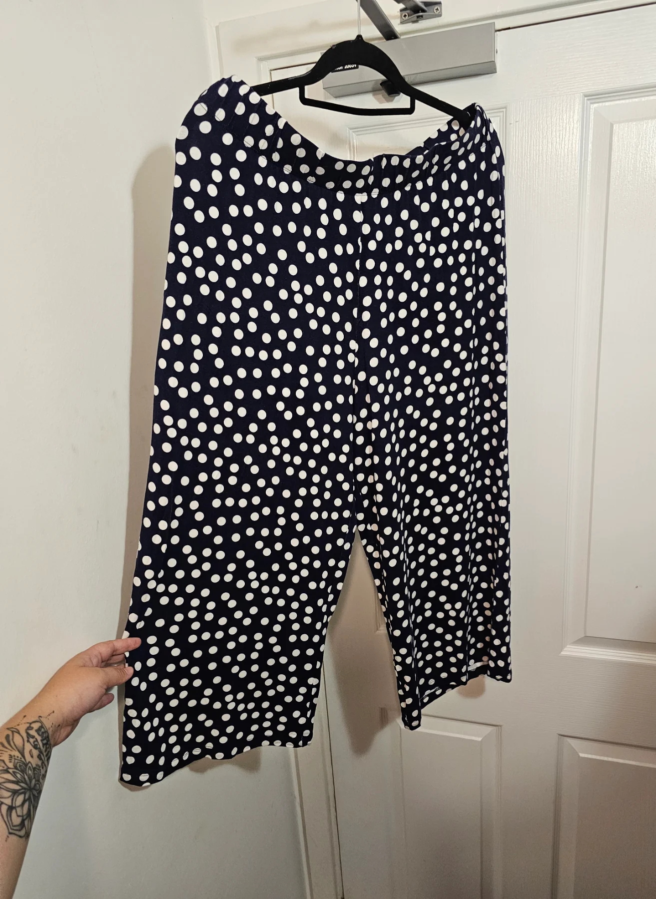 Papaya Matalan Navy Polka Dot Wide Leg Cropped Trousers Culottes, Size 16