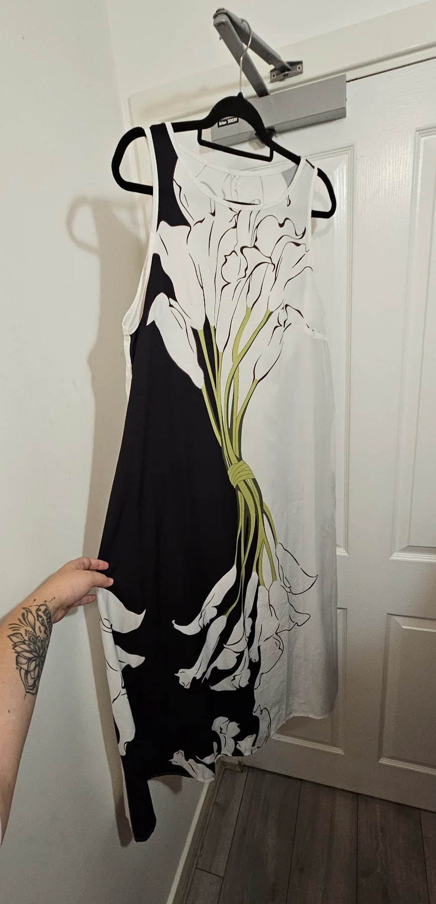 Shein Monochrome Calla Lily Graphic Colorblock Maxi Dress, Size XL