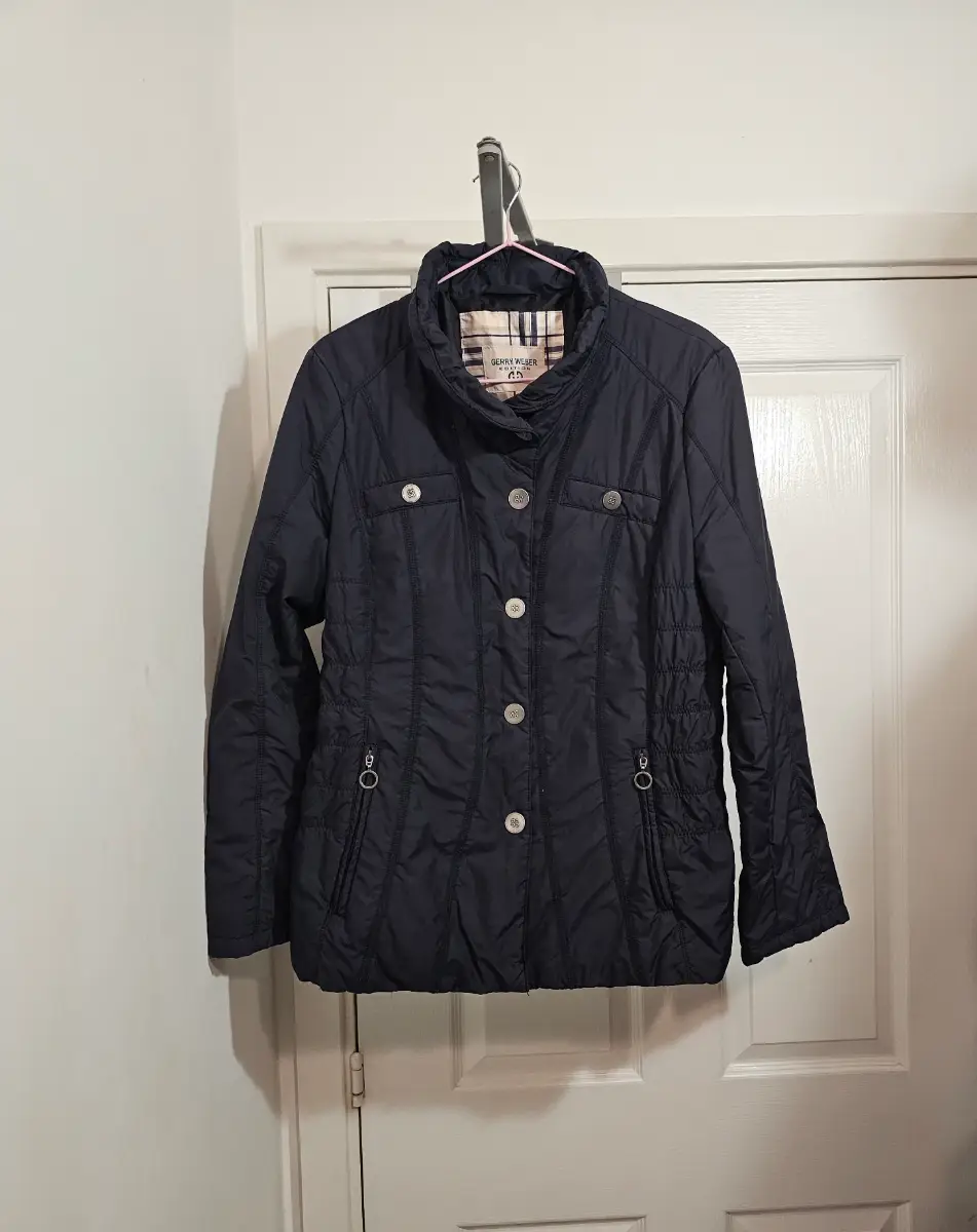 Gerry Weber Edition Navy Blue Quilted Jacket, Size UK10 / 36