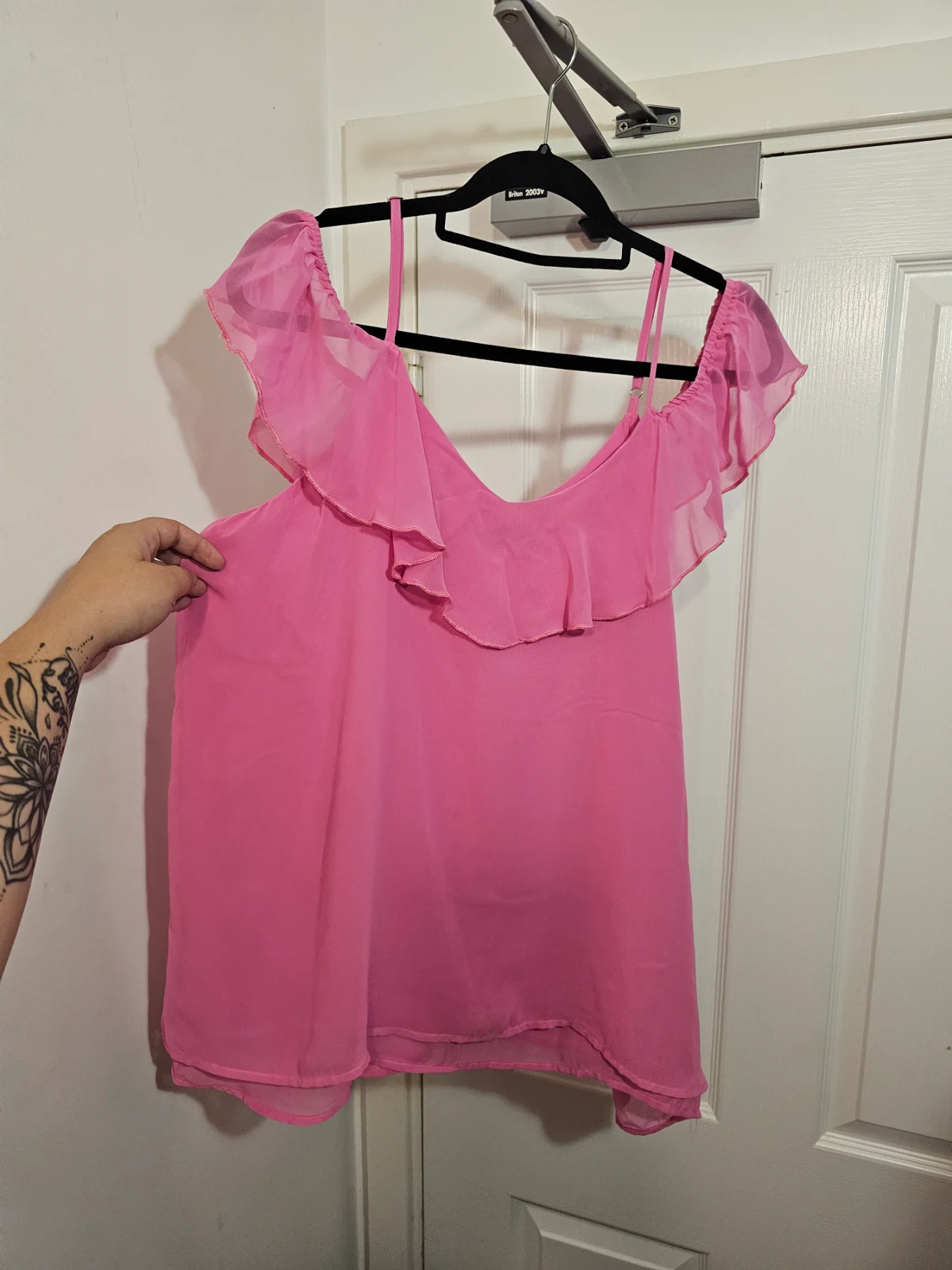 QUIZ Hot Pink Ruffle Cold-Shoulder Cami Top, Size UK 18 / XL
