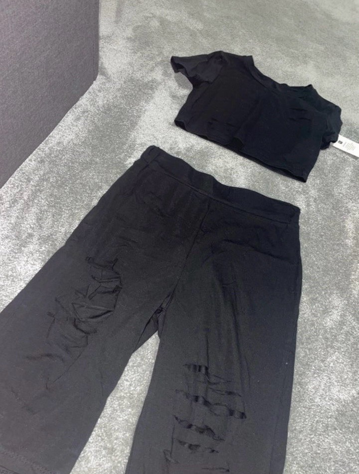 Women’s short set