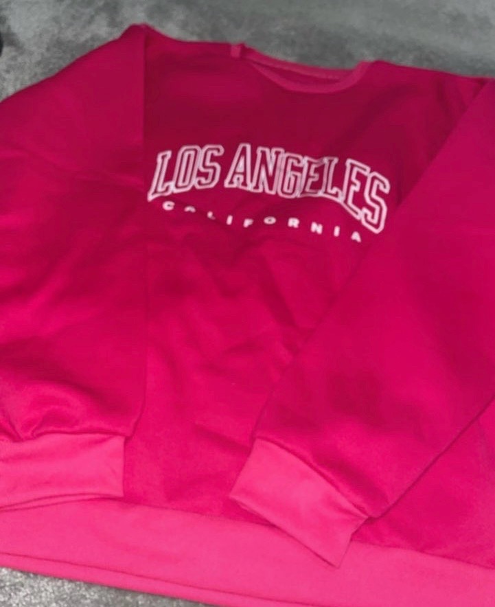 Women’s oversized sweatshirt