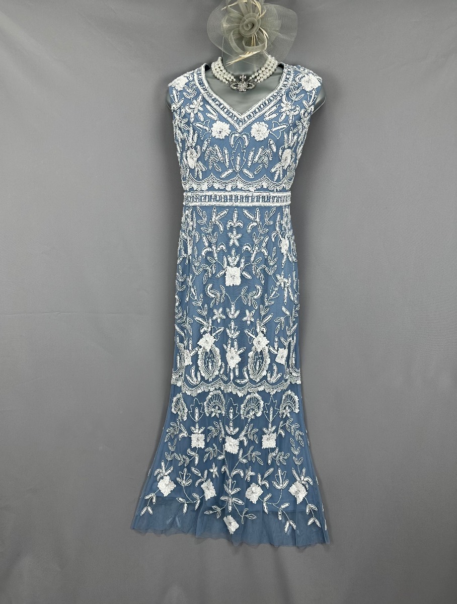 Adrianna Papell light blue/white embellished occasion mother of the bride/groom long dress 12