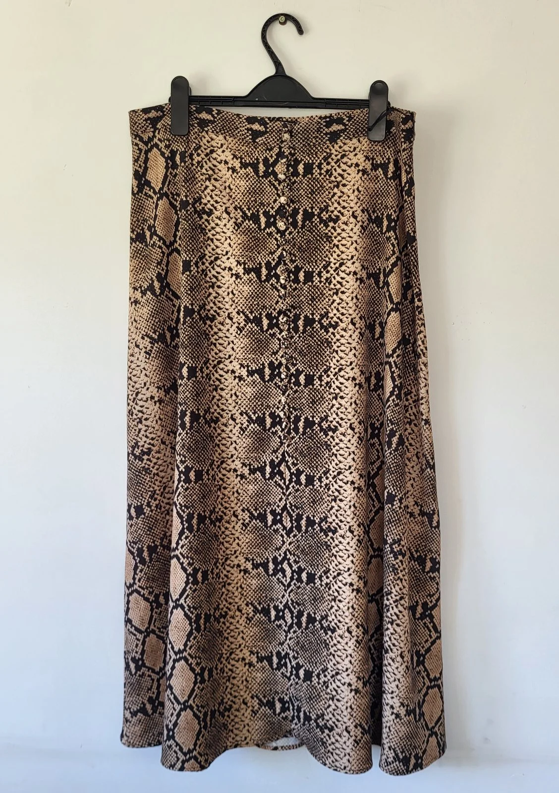 Women's Zara Snack Print Midi Flowy Skirt Size 12-14 Large Excellent Condition