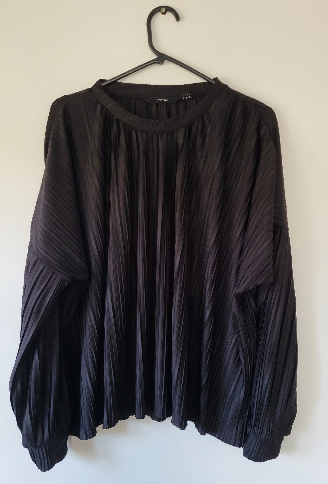 Vero Moda Pleated Blouse Black Long Sleeve Plisse Top Retro Elegant Size XL