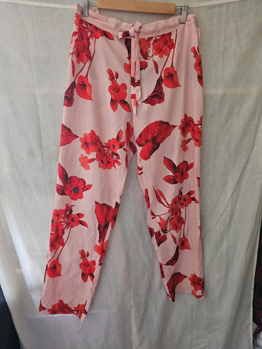 B by Ted baker pink floral trousers. Size 12