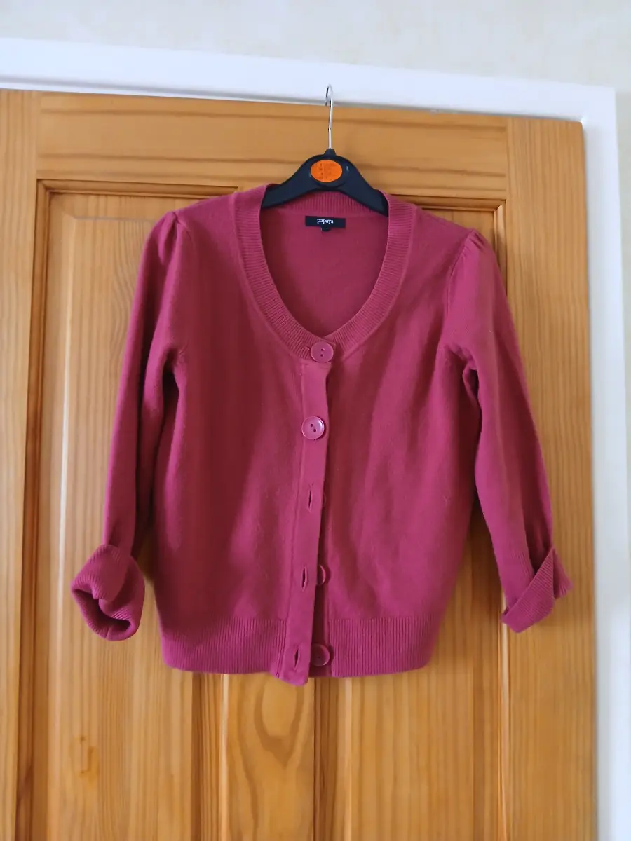 Ladies Dark Pink three quarter sleeve cardigan