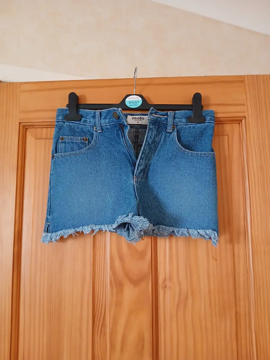 Ladies denim shorts