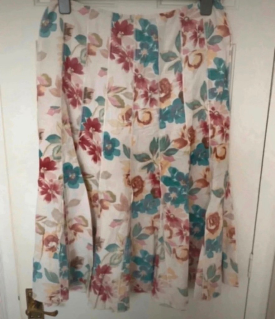 Per Una Cream mix skirt size 12