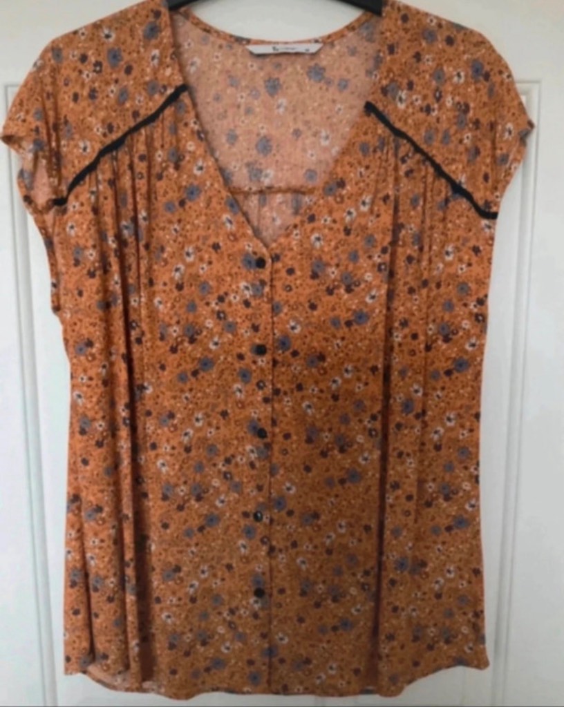 Tu Mustard button through top size 14