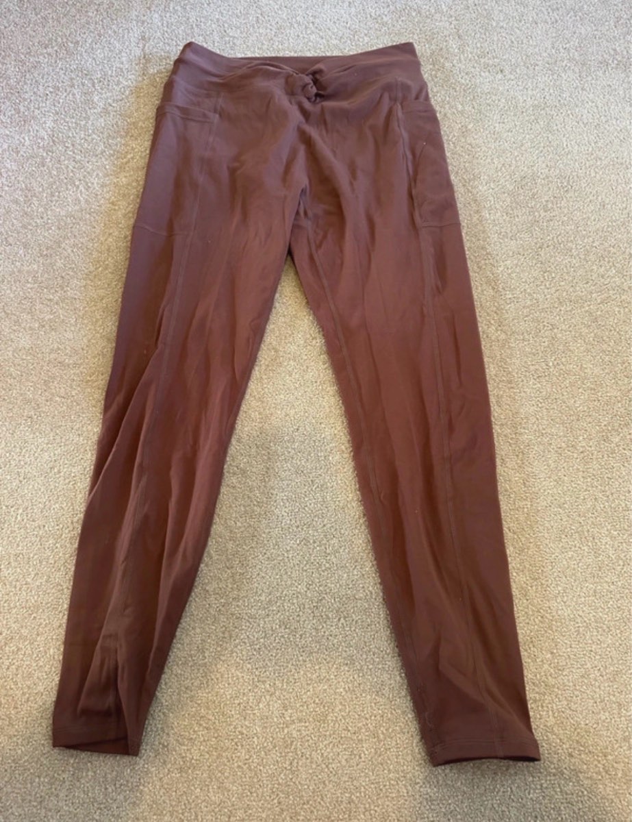 Bo+Tee oh polly brown twist knot waist seam detail gym leggings with pockets