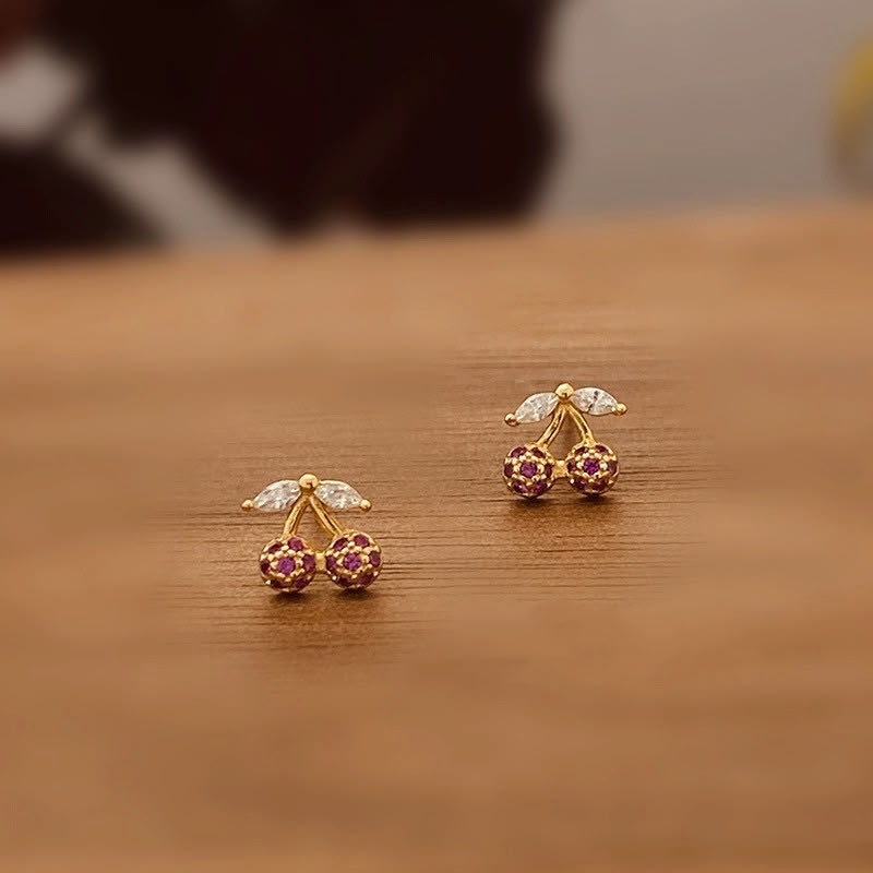 women stud earring