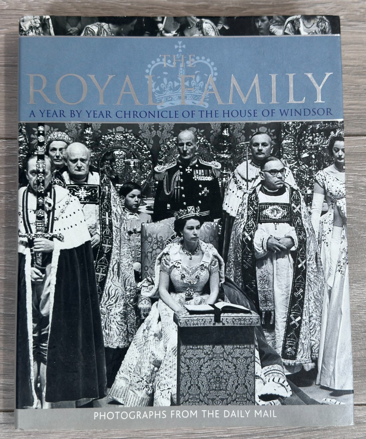 Royal Family (Unseen Archives). 9781407501949
