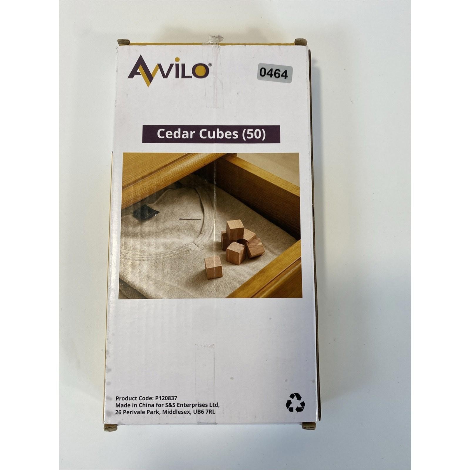 Avilo Cedar Pack of 50 Natural Cedar Scented Drawer and Closet Organisers