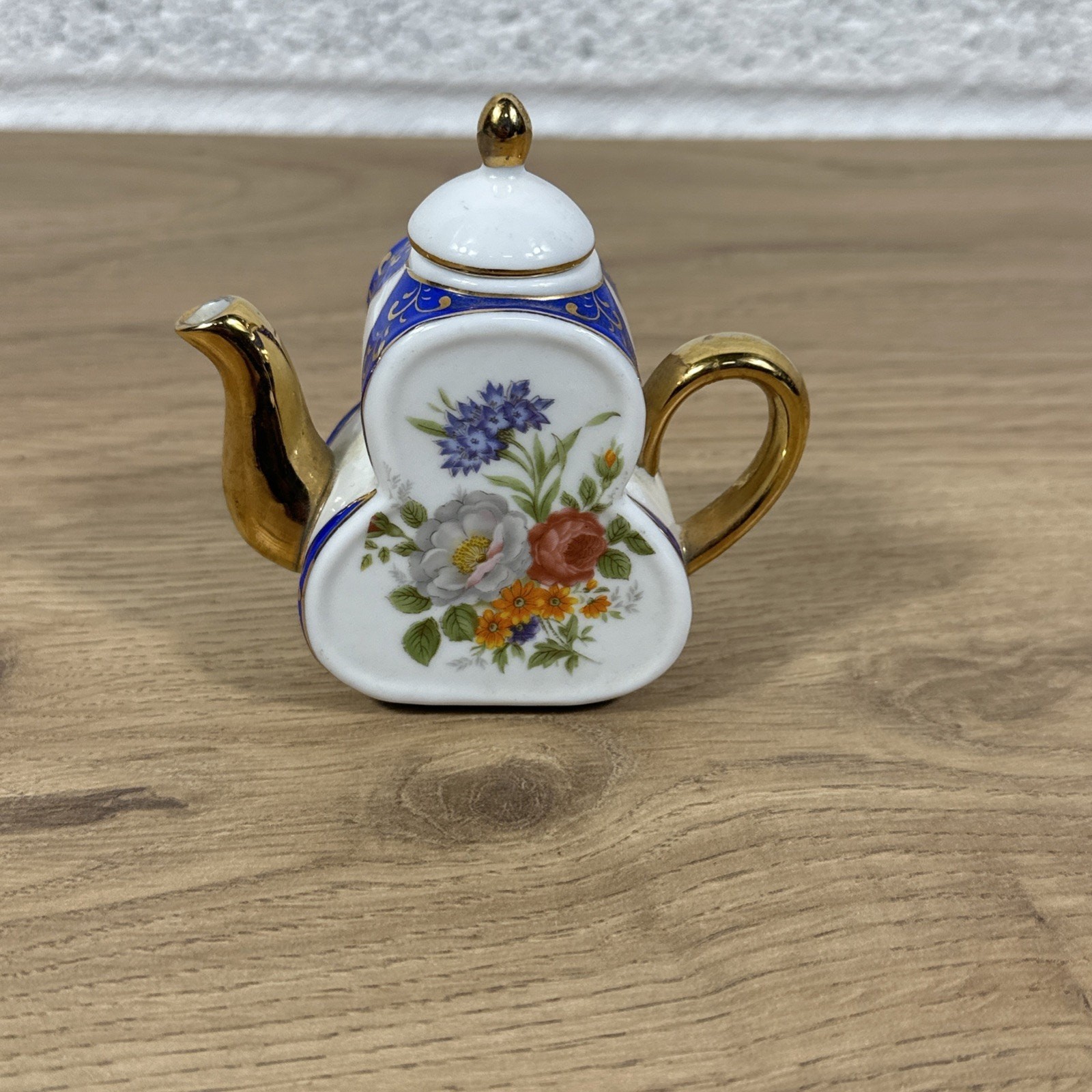 Miniature Collection Ceramic Novelty Tea Pot~Floral Decor British