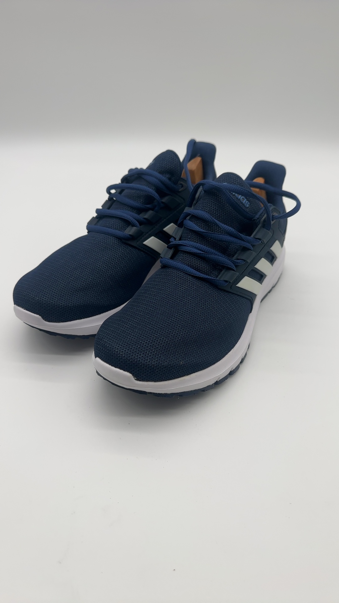 Adidas Navy & White Energy Cloud 2 Men's Running Trainers UK 9 Worn once