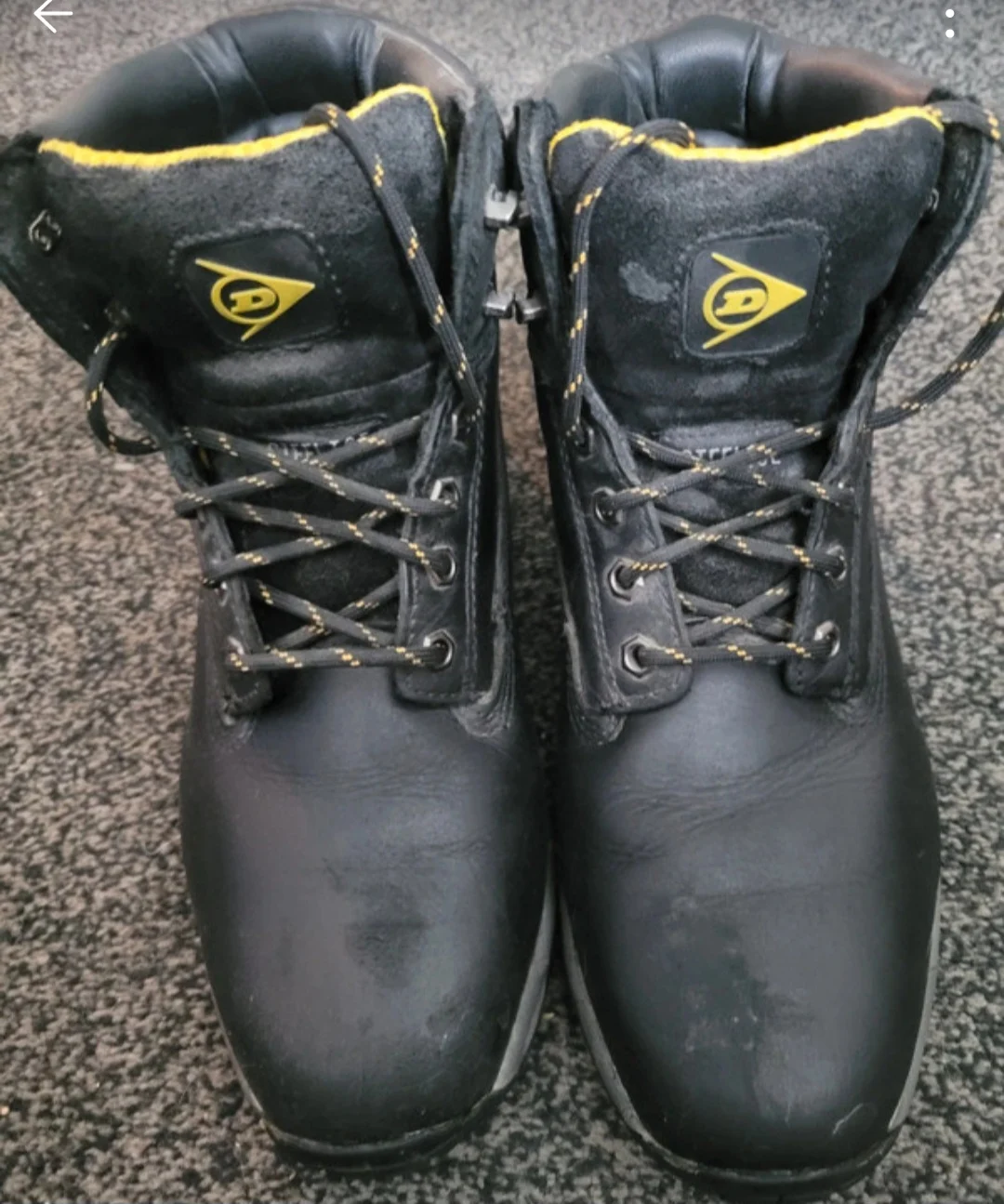 Dunlop safety boots
