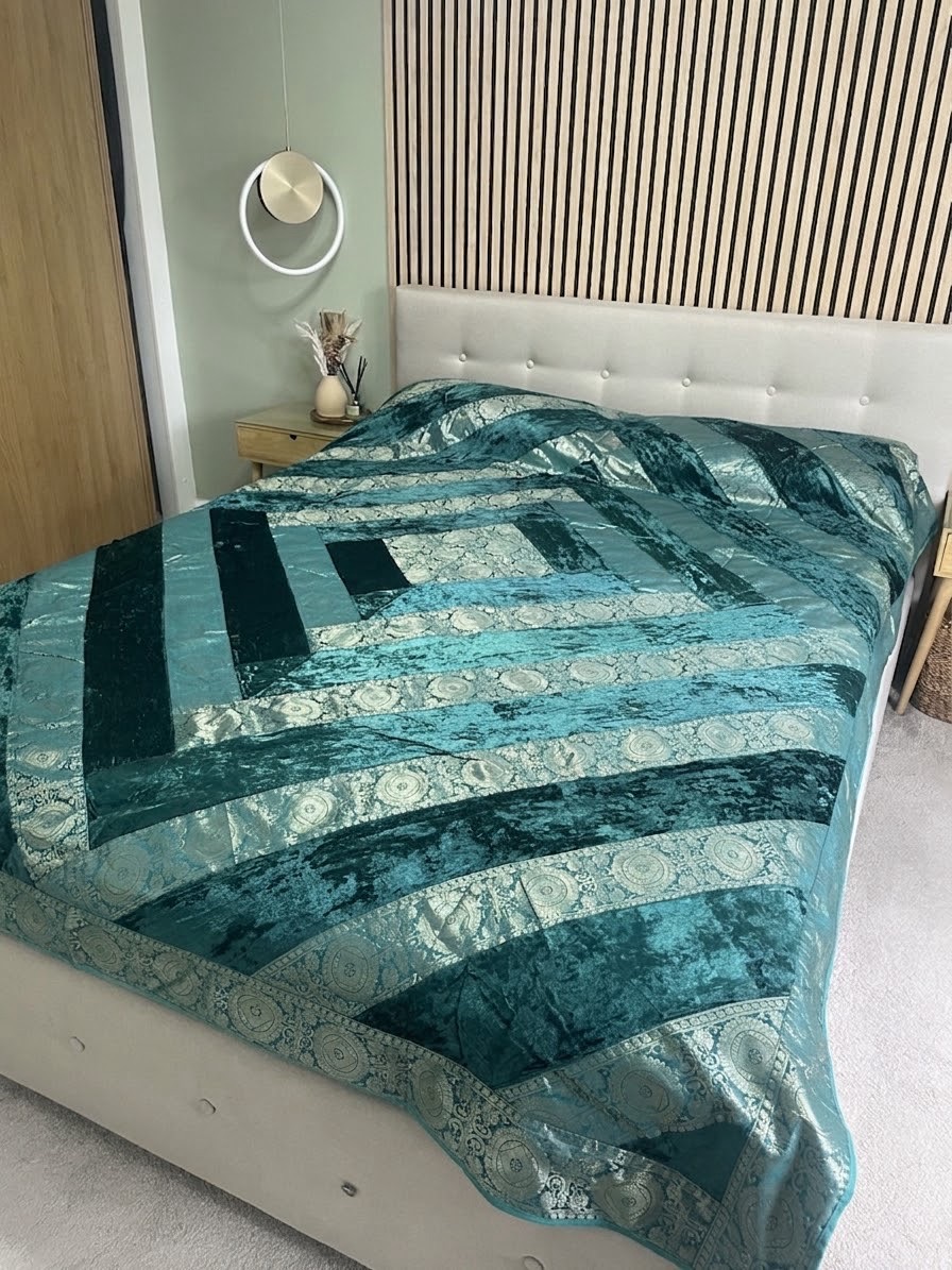 Kingsize Boho Patchwork Velvet & Brocade Bedspread Indian Style Teal & Gold Quilt Throw