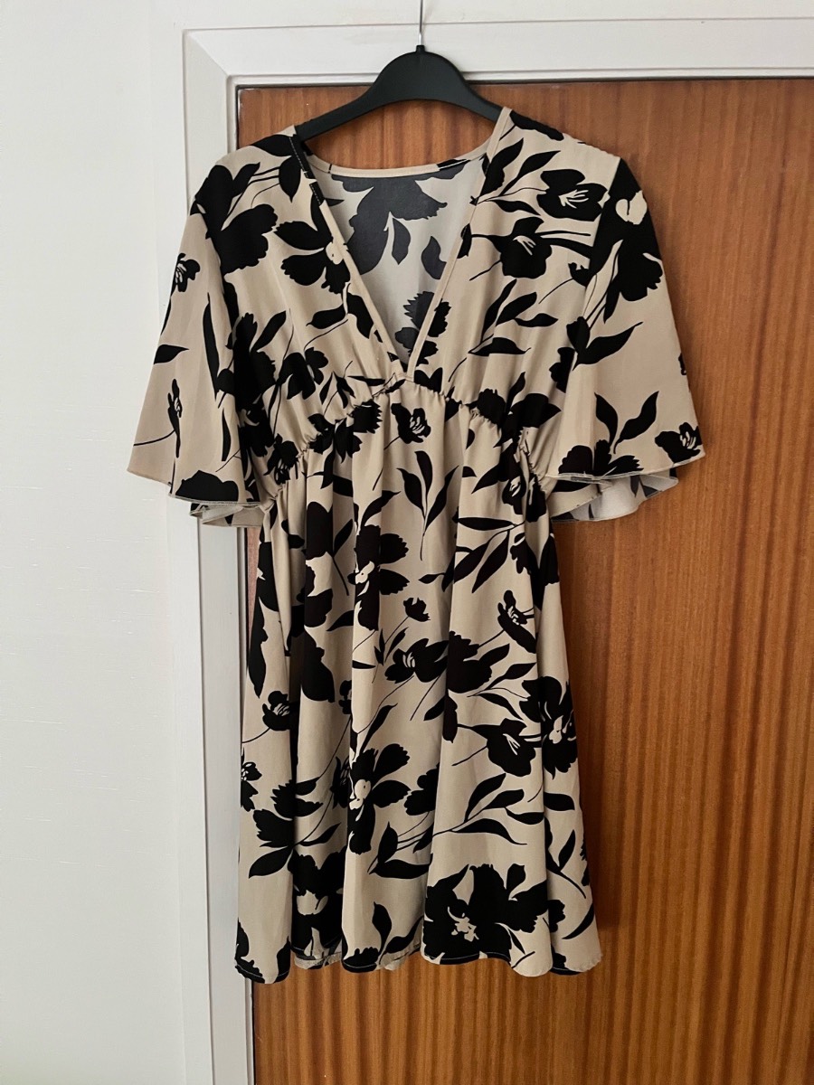 Beige and Black Floral Pattern Tunic