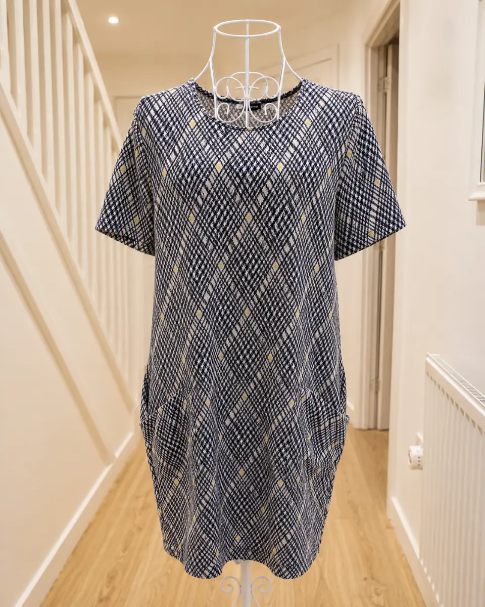 Peacocks Size 14 Shift Dress with Pockets