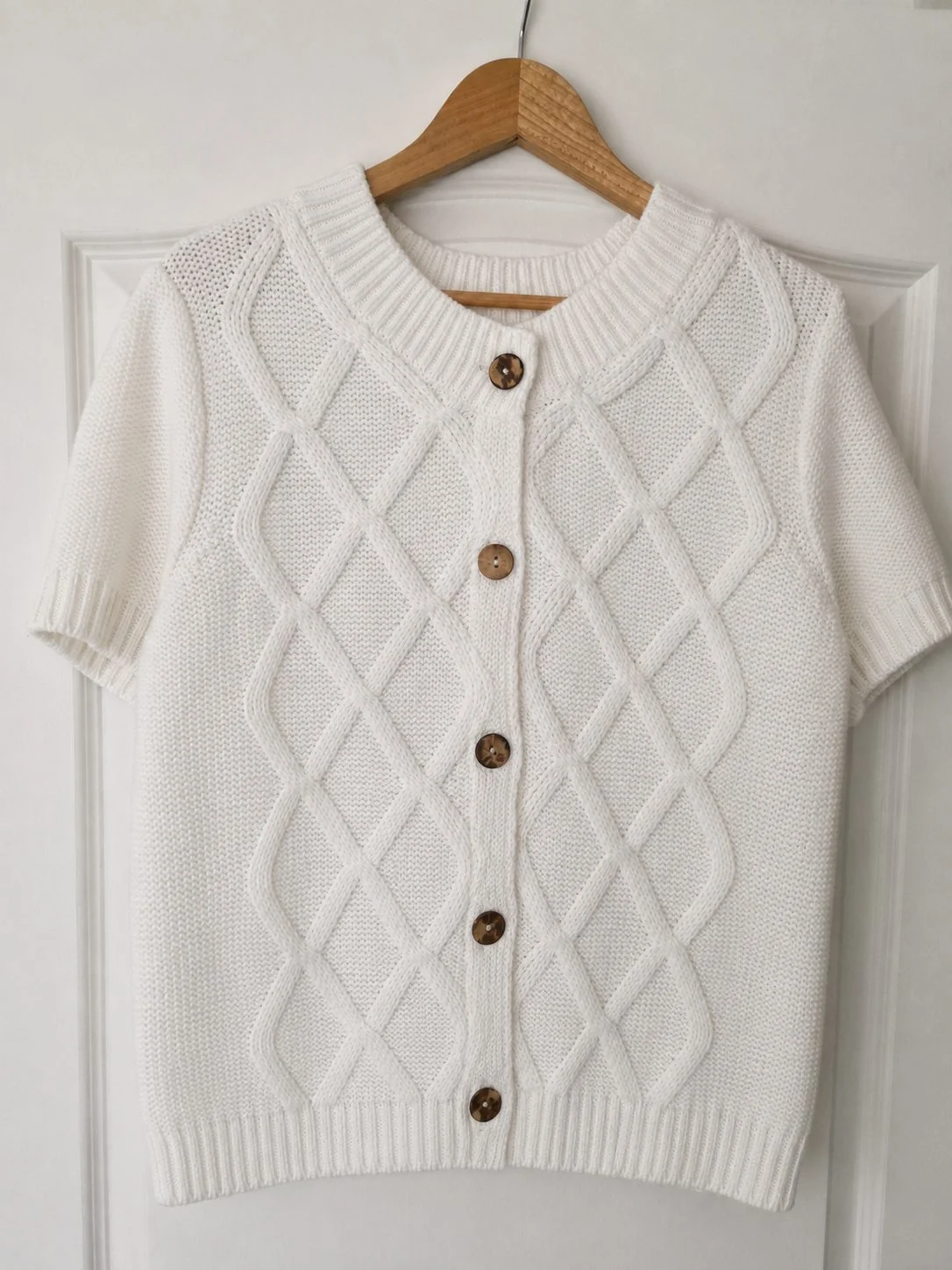 Weekend Ideas White Cable Knit Cardigan Size 18