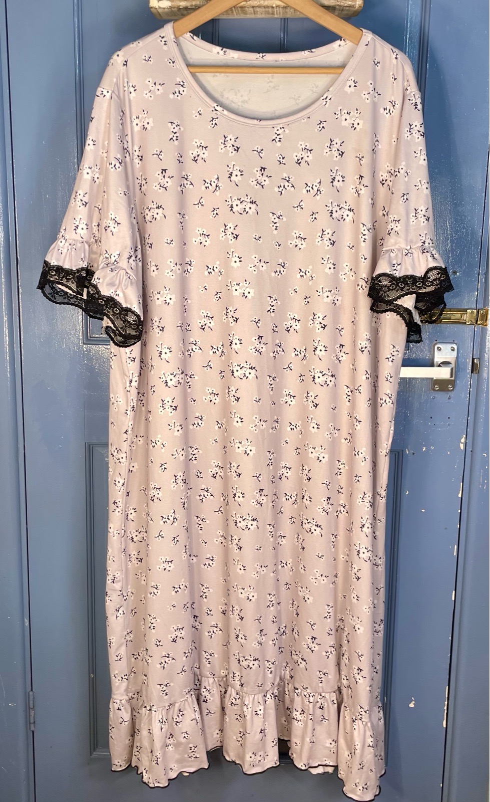 3XL Lilac Ditsy Floral Maxi Dress Black Lace Ruffle Sleeve Cottagecore