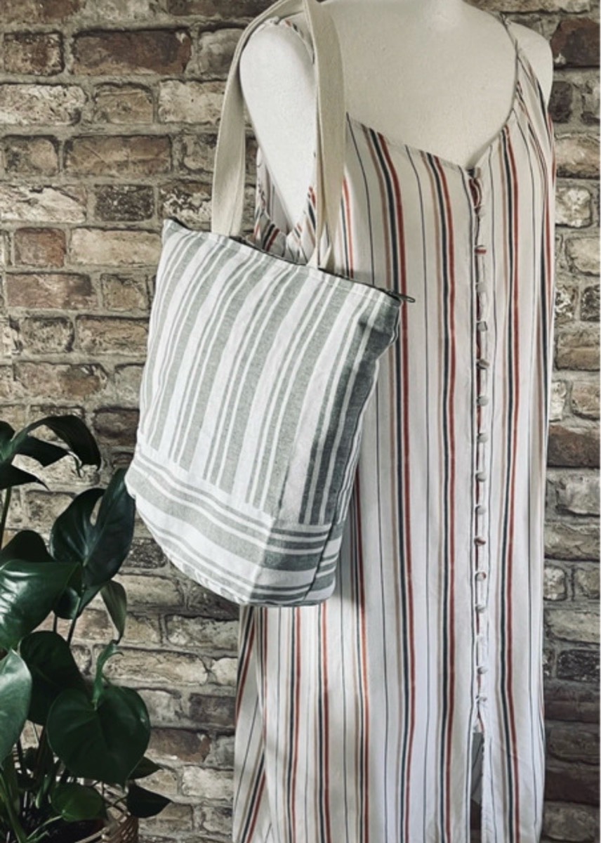 Nicole Brown Hand Bag Beach Bag Cream Sage Blend Cotton Shoulder Strap Good Cond.