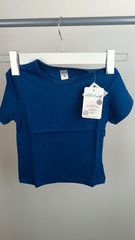 Boys navy t-shirt 3 years old boys