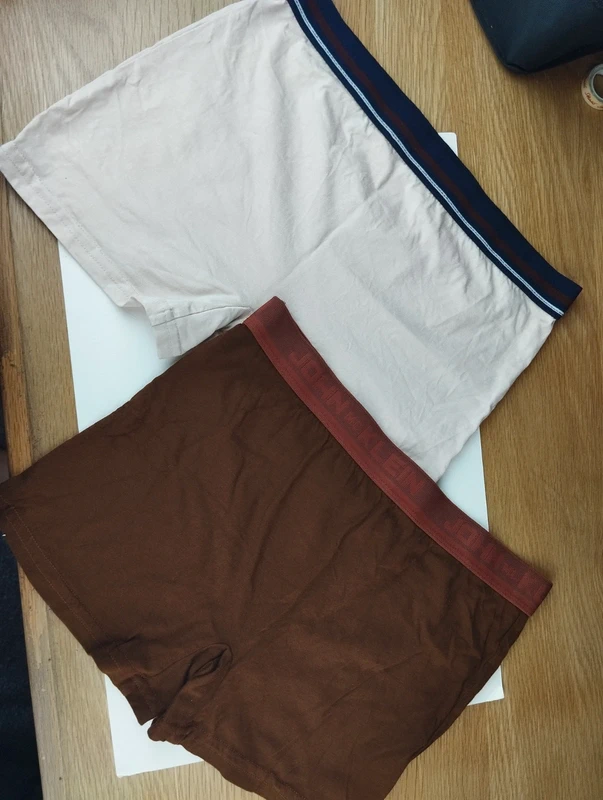 Women shorts small size
