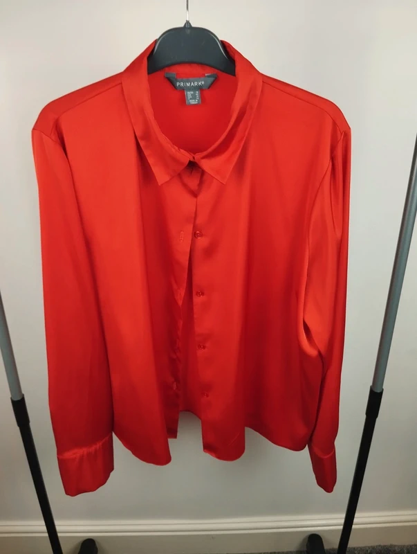 Women red satin shirt size UK 18