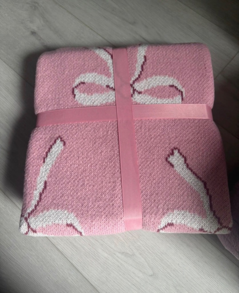 Knitted Throw